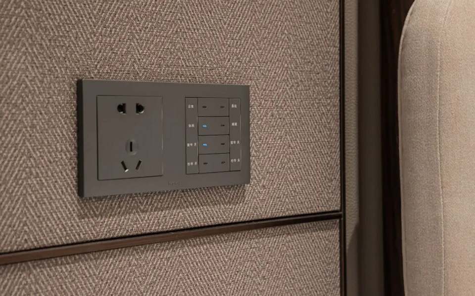 之江门·江幕平层