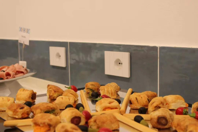 BTicino智能解决方案丨标致汽车意大利科莫新工厂4S店